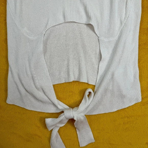 Sleeveless Tie Back Knit Sweater Women Size S White Crew Neck Summer - Picture 9 of 10